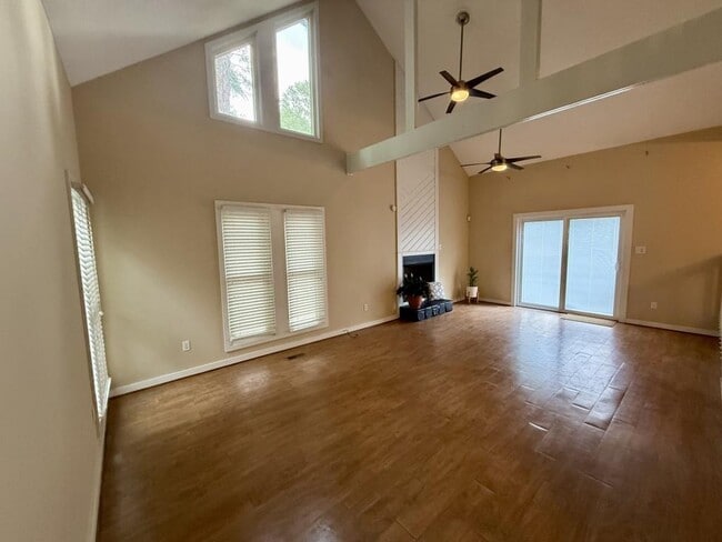 Photo - 5745 Waterwood Dr