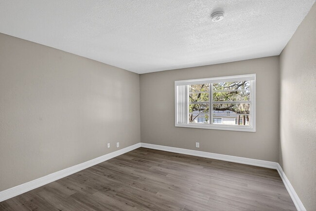 Photo - Willow Brooke Apartments