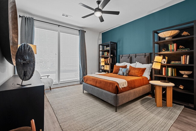 Photo - The Wren Mercer Crossing