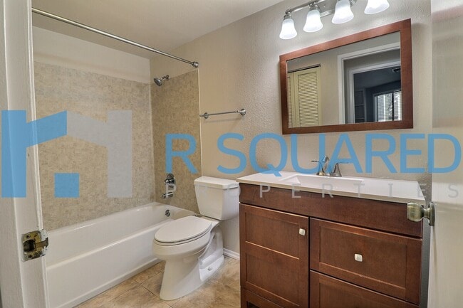 Photo - 16925 Inglewood Rd NE