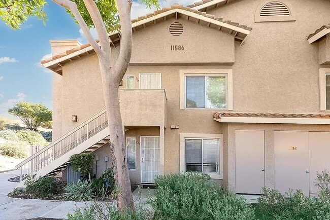Photo - 11586 Fury Ln Unidad 133