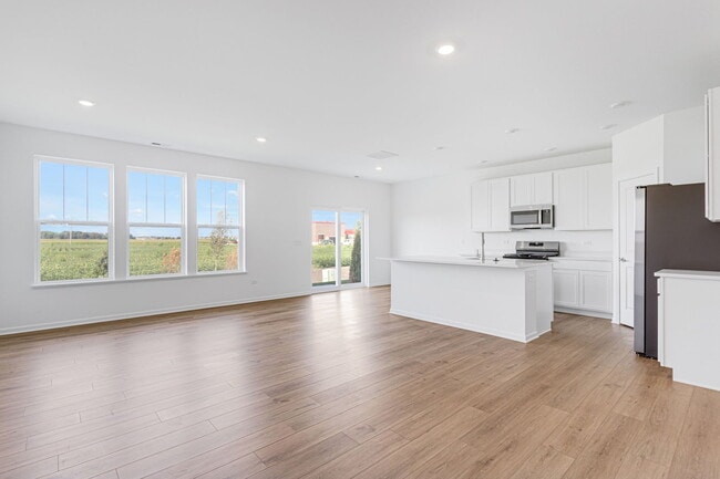 Photo - 25650 W Wakefield Dr