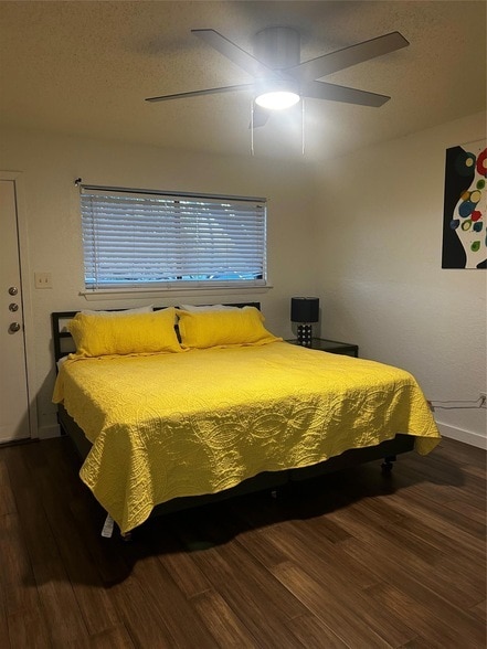 Photo - 1008 Milford Way Unidad B