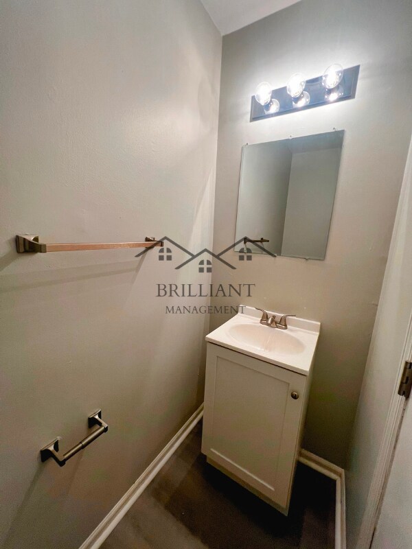 5241 Boy Scout Rd Apartment Unit 5253 Lawrence, IN