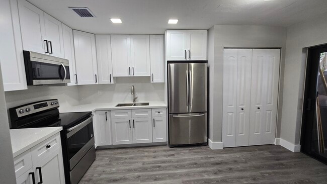 Photo - 19438 NW 28th Pl