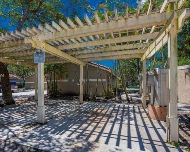Photo - 1865 Palm Cove Blvd Unidad Verano