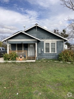 Building Photo - 507 S College St Rental