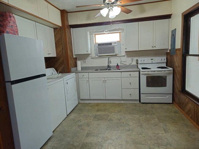 Photo - 337 W High St Unit 337