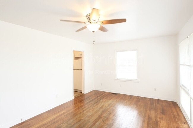 Photo - 3006 Manor Dr