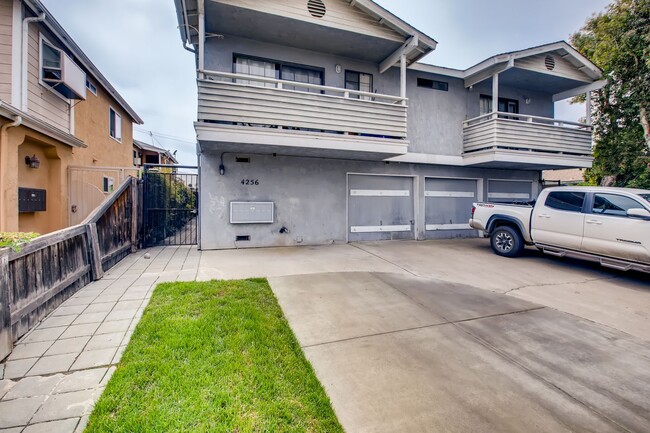 Move-in ready 2-Bed, 2-Bath Condo - Move-in ready 2-Bed, 2-Bath Condo Unidad 3