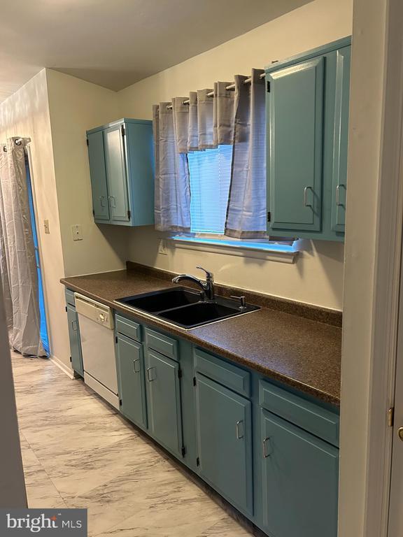 Photo - 388 Aldeberan Dr
