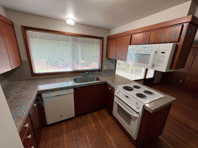 Photo - 3108 NE 140th Ave