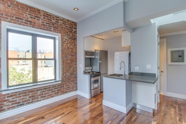 Photo - 68 Clinton St Apartment Unit 4A