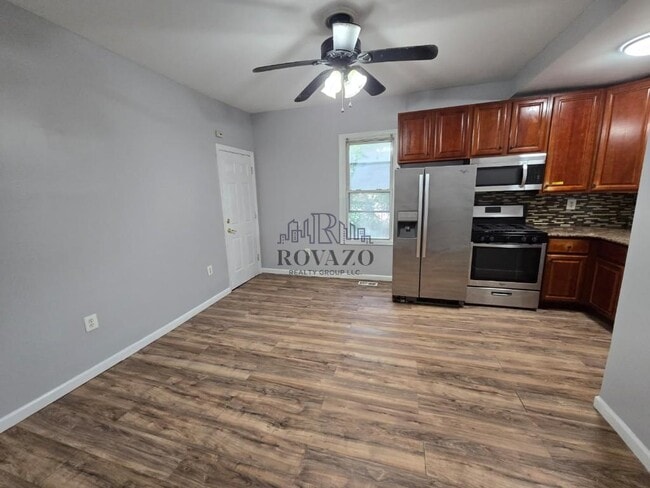 Photo - 42 Crawford St Unit 1