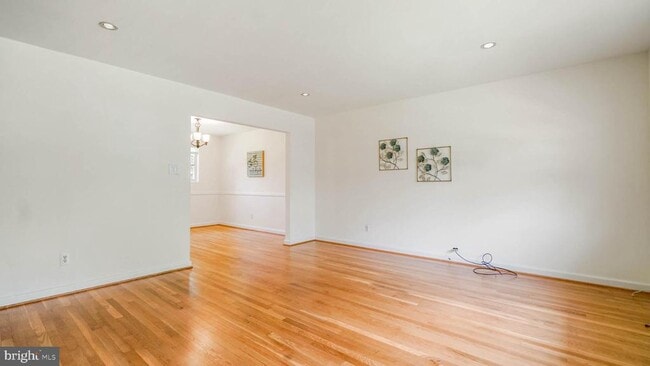 Photo - 4909 Randolph Rd