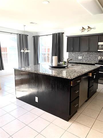 Photo - 7813 Aqua Vista Dr