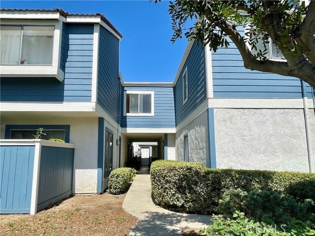 Building Photo - 1120 Golden Springs Dr Unit E Rental