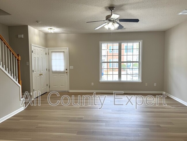 Photo - 4123 Howell Park Rd