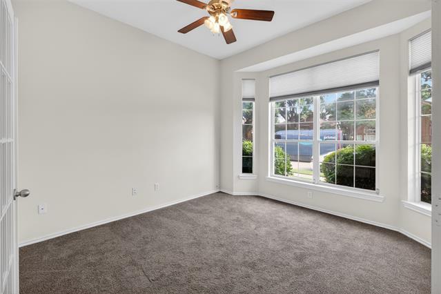 Photo - 1009 McCoy Dr