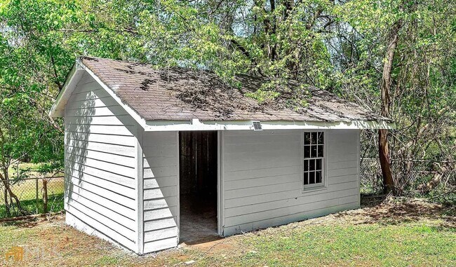 Photo - 909 E Mcintosh Rd