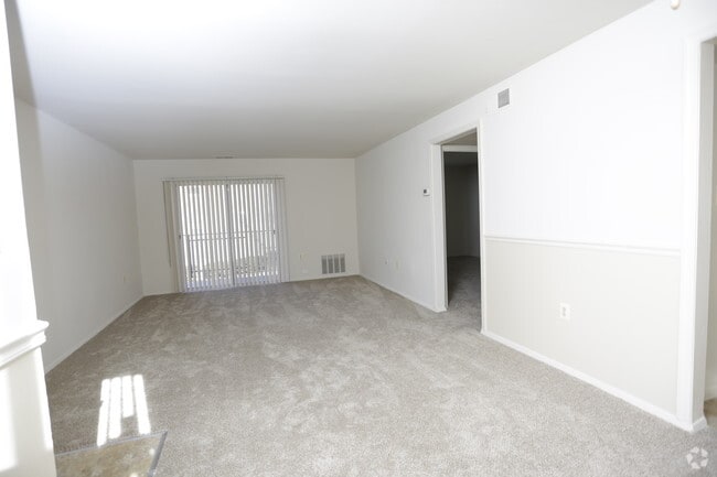 1BR 1BA