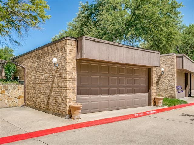 Photo - 4227 Brook Tree Dr