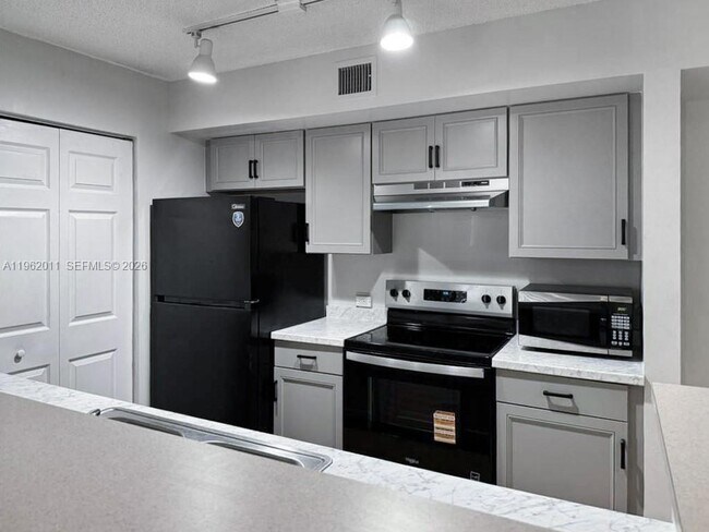 Photo - 11133 SW 8th St Unit 104