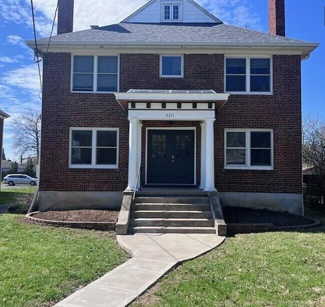Photo - 6211 Grand Vista Ave