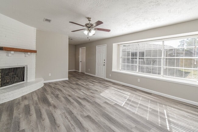 Building Photo - 4318 Burkegate Dr