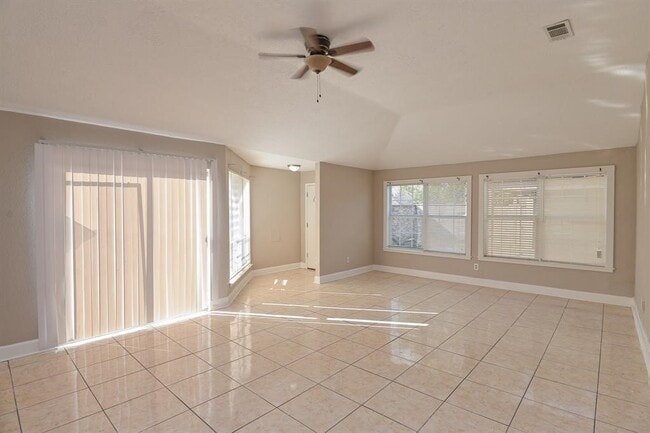 Photo - 9323 Danforth Way
