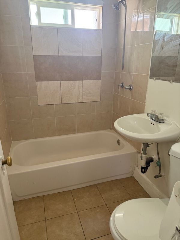 Photo - 910 S Marengo Ave