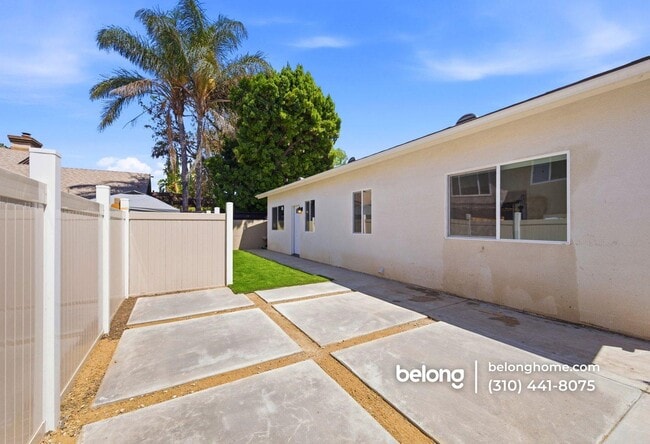Photo - 20144 Stagg St