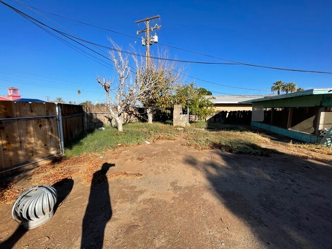 Photo - 361 N 8th St