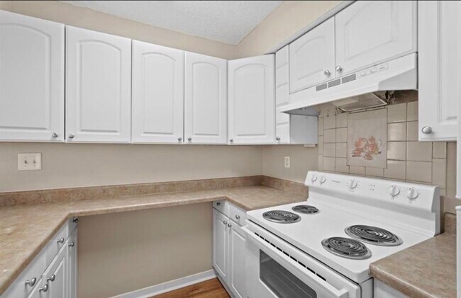 Photo - 10164 Oakberry St