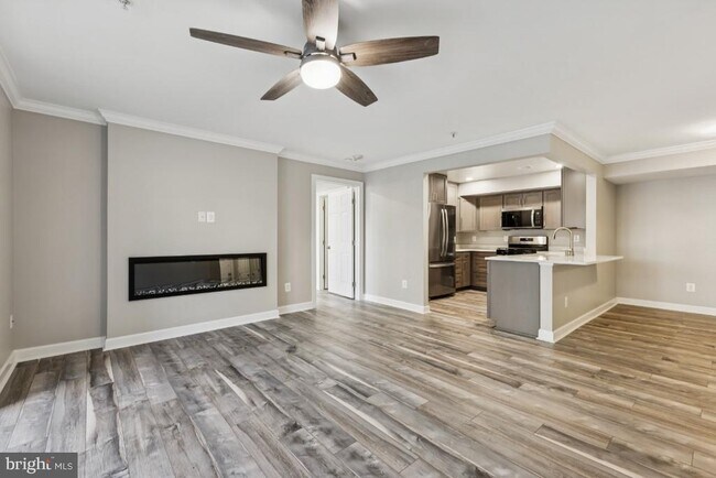 Photo - 8311 Bluebird Way Unit A