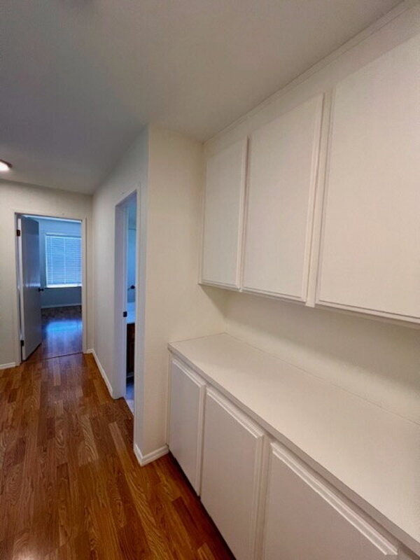 Photo - 3552 Larchmont Ct