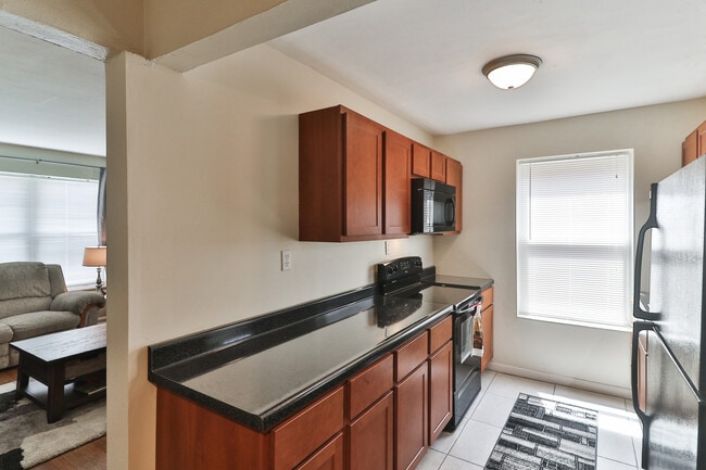 6927 Chippewa St Unit 2 West