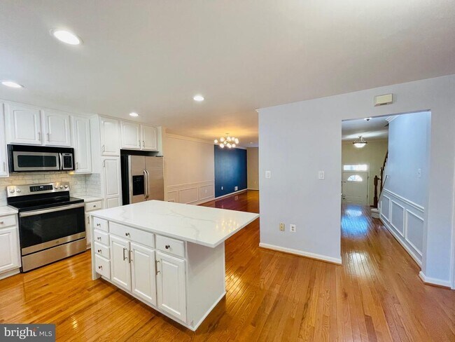 2003 Gallows Tree Ct