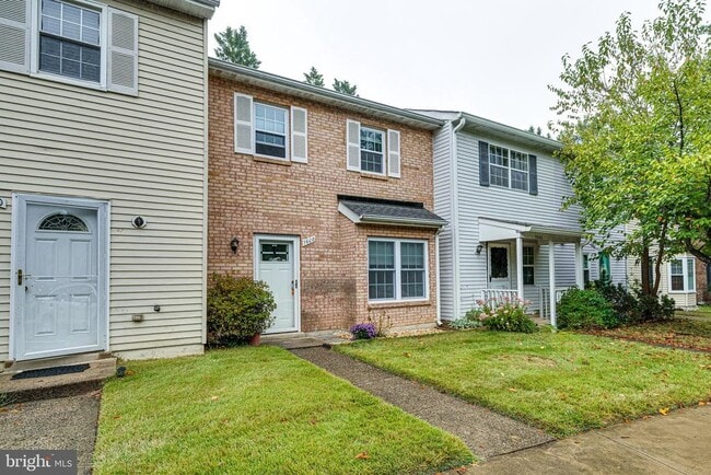 Building Photo - 7608 Lee Landing Dr Rental