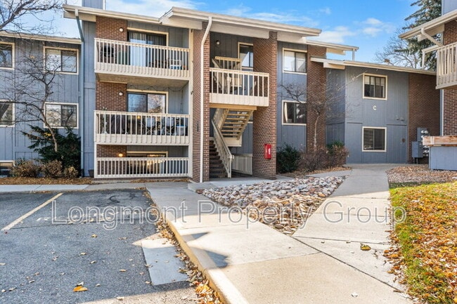 Photo - 2800 Kalmia Ave