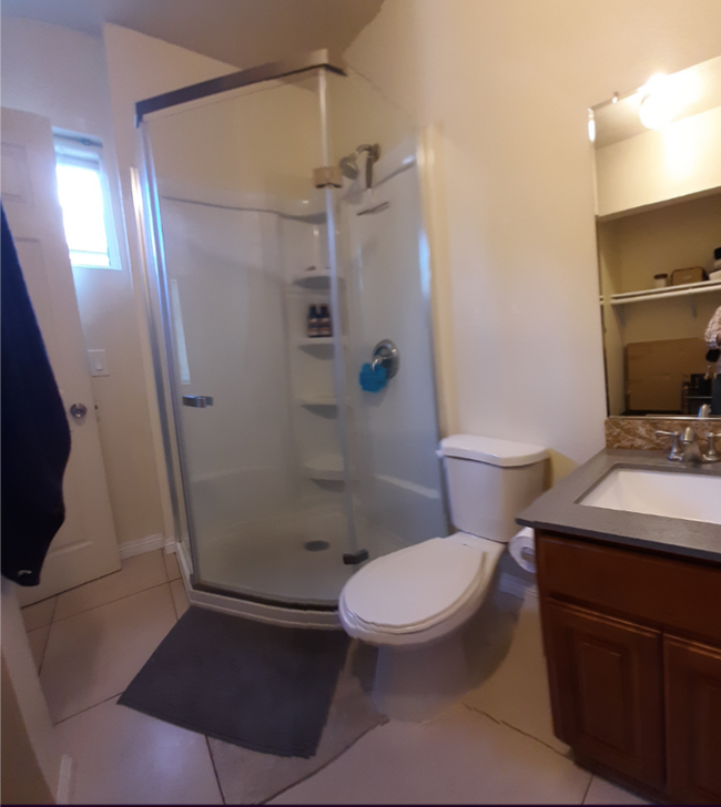 Photo - 2228 Garnet Ave