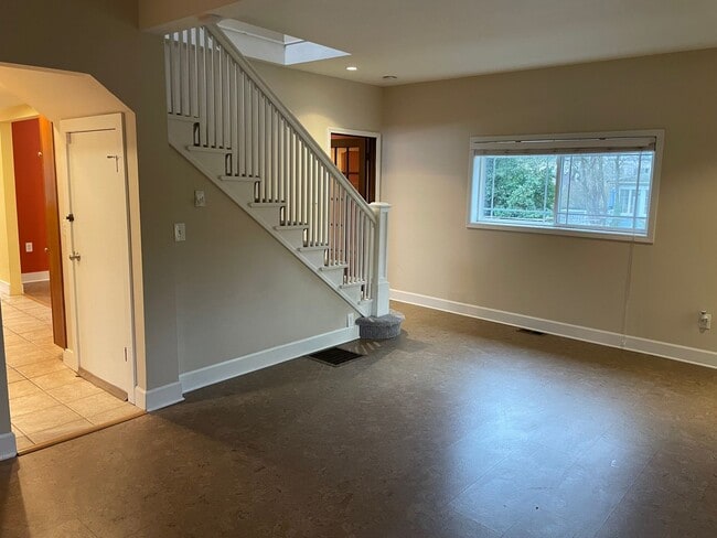 Photo - 1201 NE 69th St