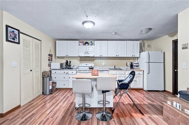 79 Ivan St Unit 67