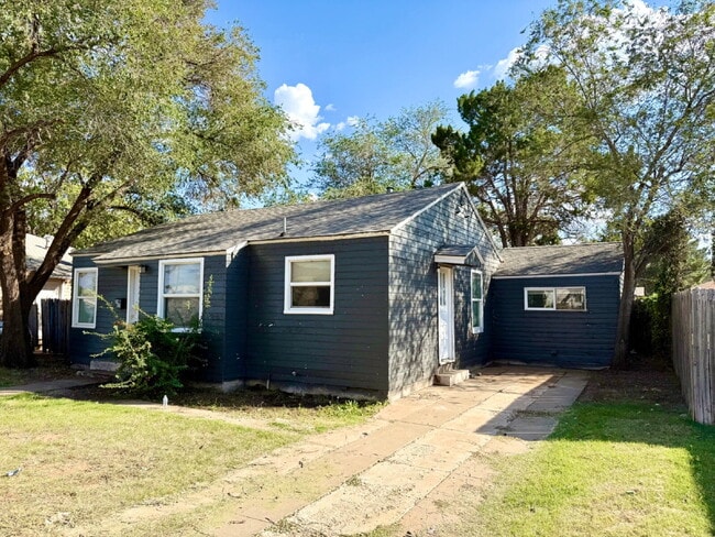 Photo - Steps from Beautiful  Park, Bonus Room & Central Lubbock Living!