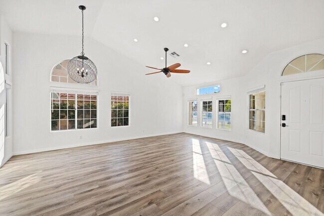 Photo - 44260 Villeta Dr