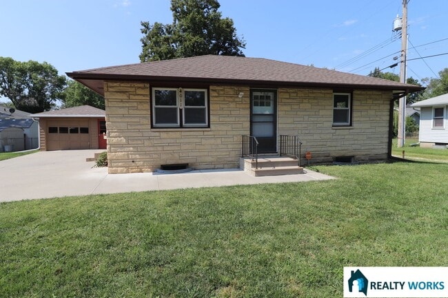 Building Photo - Wonderful 2 Bedroom house for Rent