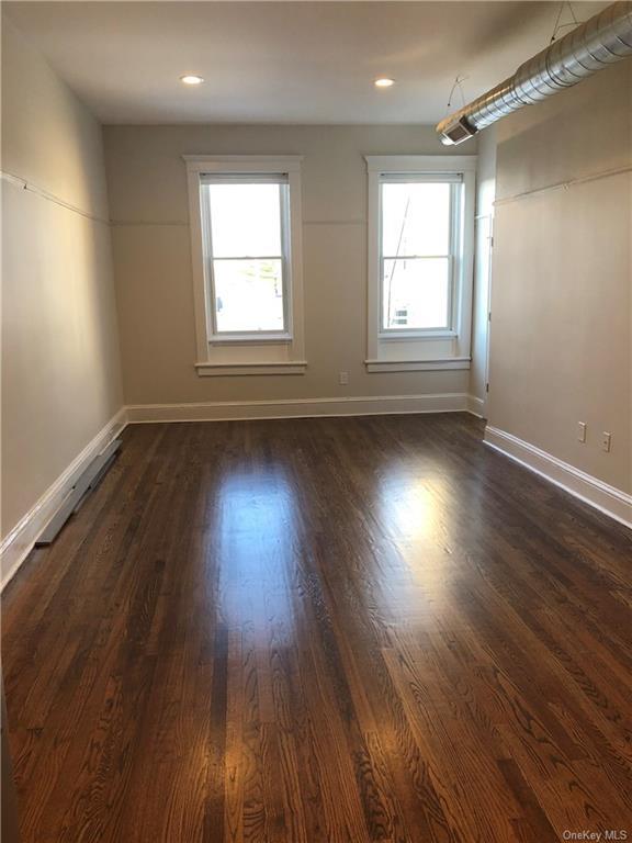 Photo - 195 Main St Unit 3