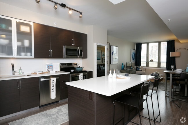 Photo - The Acadia at Metropolitan Park