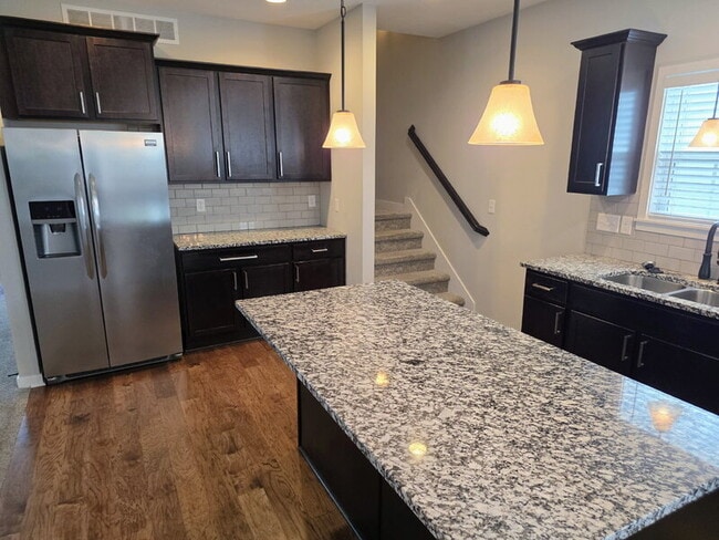 Photo - 5555 S Prairie View Dr