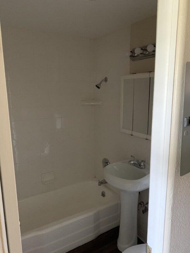 Photo - I-70 and Sheridan Blvd, Quiet Unit for Rent